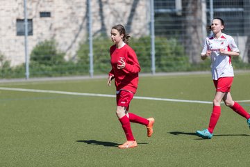 Bild 10 - wCJ Germania Schnelsen - Walddoerfer SV : Ergebnis: 0:6